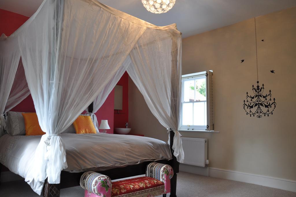 Bove Town House Apartments Glastonbury Room photo
